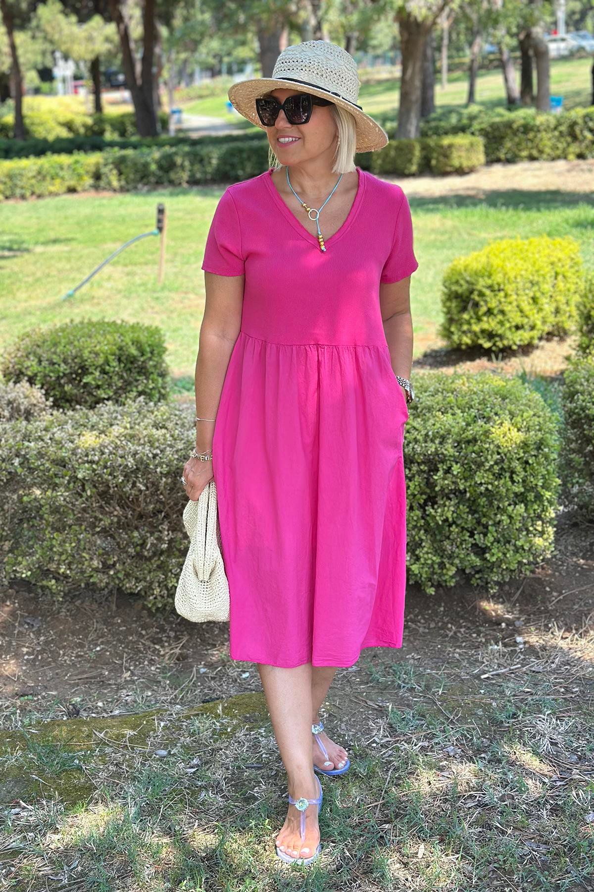 Pembe V Yaka Kolyeli Pamuk Penye Garnili ElbiseELB2401320-PEMBE-STD
