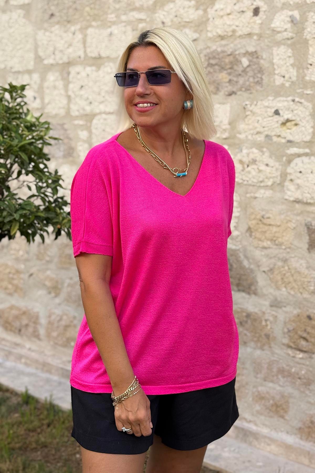 Pembe V Yaka Mevsimlik İnce TrikoUK22802012-PEMBE-STD