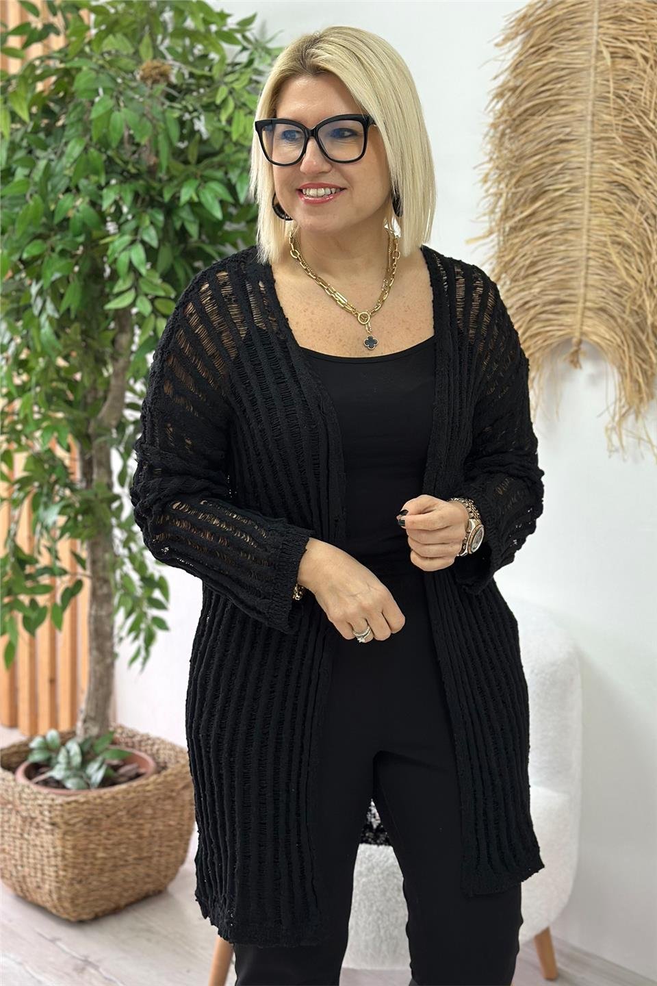 Siyah Ajurlu Uzun HırkaUH24110924-SIYAH-STD