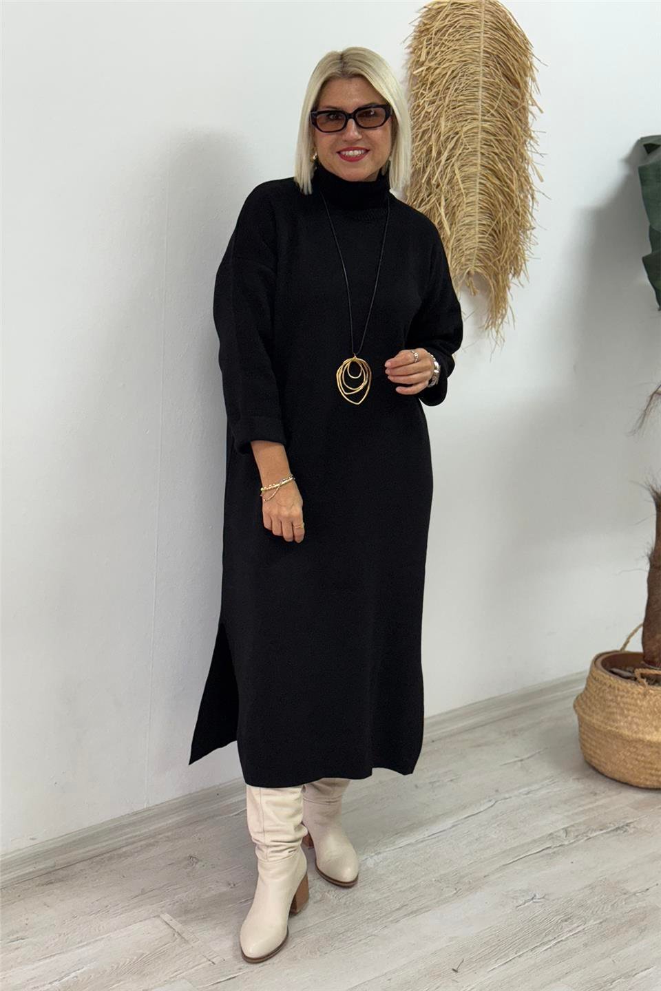 Siyah Balıkçı Yaka Yırtmaçlı Uzun Triko ElbiseELB25013122-SIYAH-STD