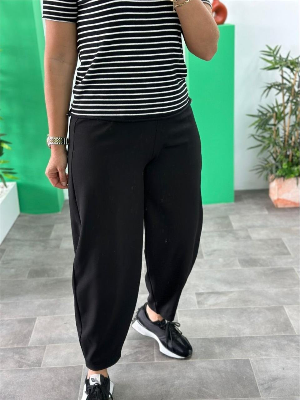 Siyah Beli Lastikli Şalvar Model Crep Pantolon UK224048105-Siyah