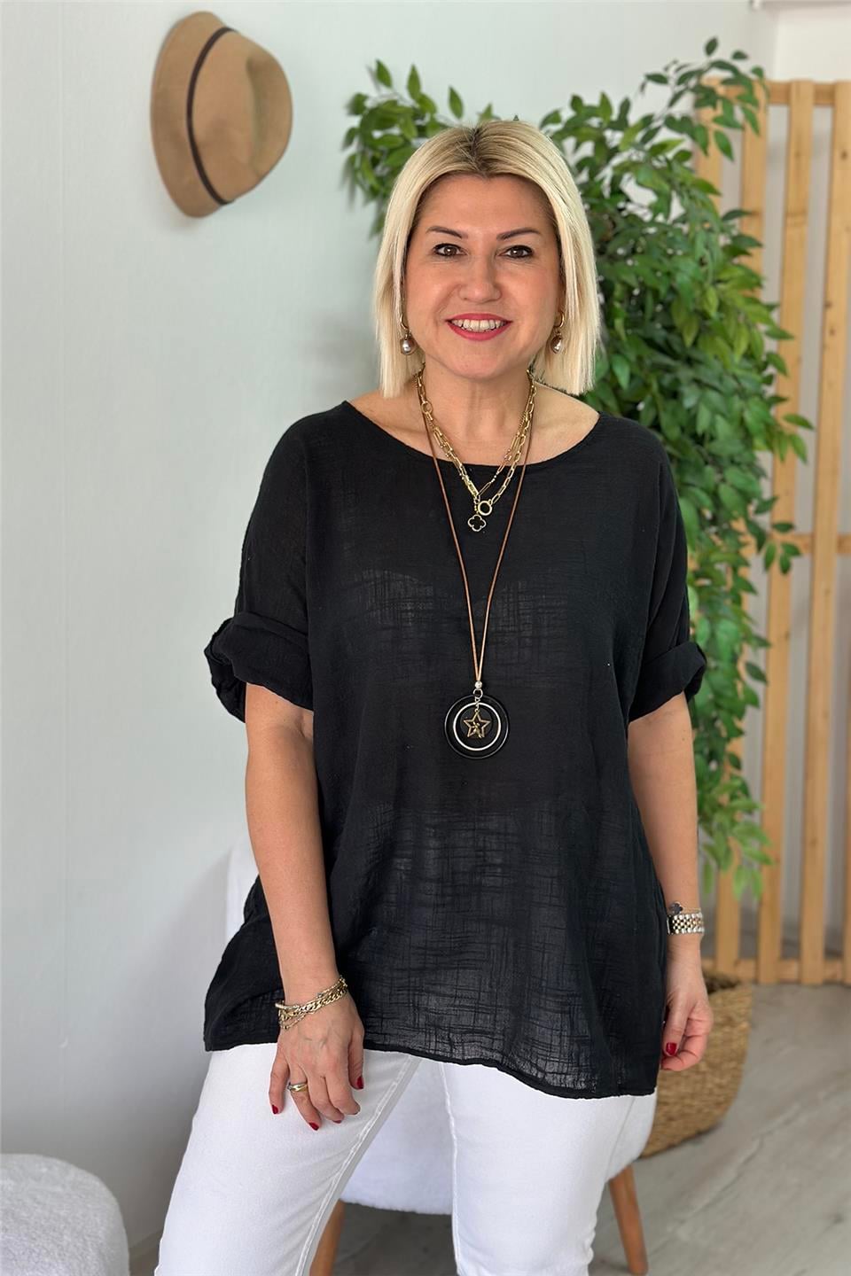 Siyah Bisiklet Yaka Kolyeli Keten BluzUBL2412236-SIYAH-STD