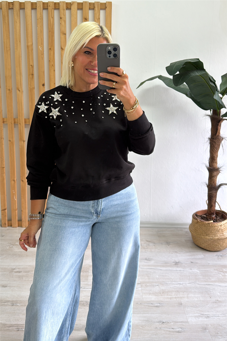 Siyah Bisiklet Yaka Yıldız Taş İşlemeli SweatUSW26001002-SIYAH-S