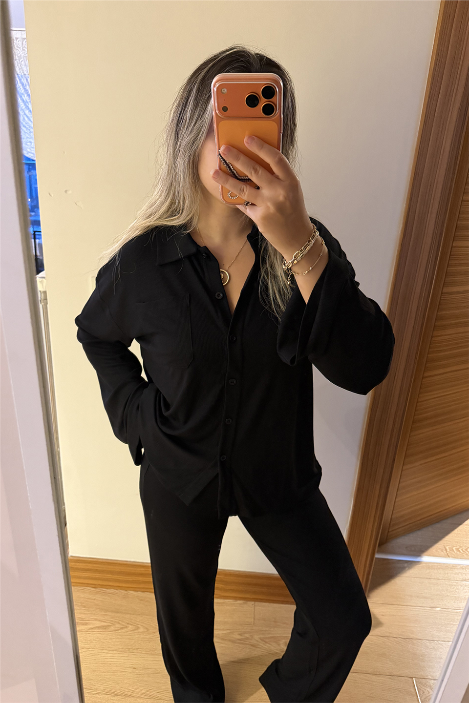 Siyah Bol Paça Fitilli Viskon Pamuk Gömlekli Pijama TakımıUTK25012028-SIYAH-XS