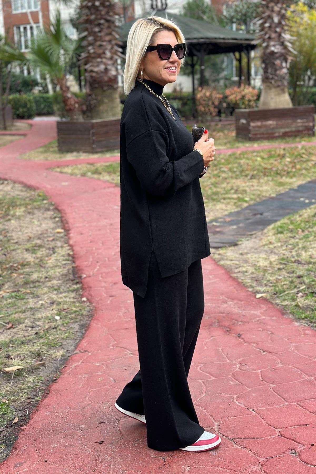 Siyah Dik Yaka Triko TakımUK2260385-SIYAH-STD