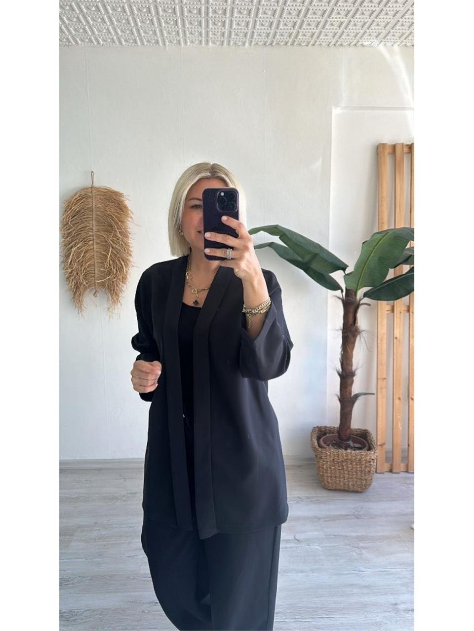 Siyah İnce Mevsimlik Crep Ceket DK2230115-Siyah