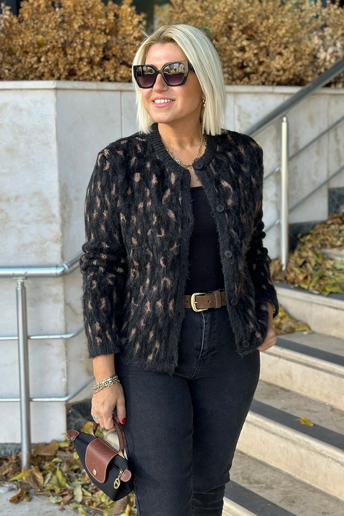 Siyah Kahve Leopar Desen Yumoş HırkaDK2230159-LEOPAR-STD