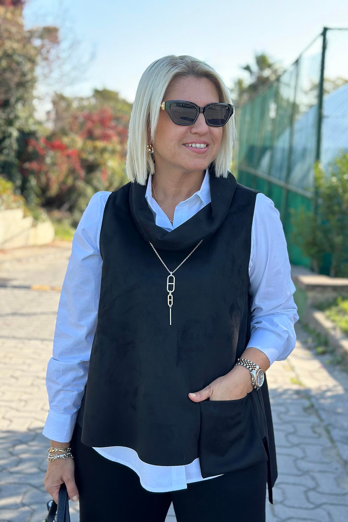 Siyah Kolsuz Cep Detay Süet Verev Kesim SüveterUSW0243022-SIYAH-STD