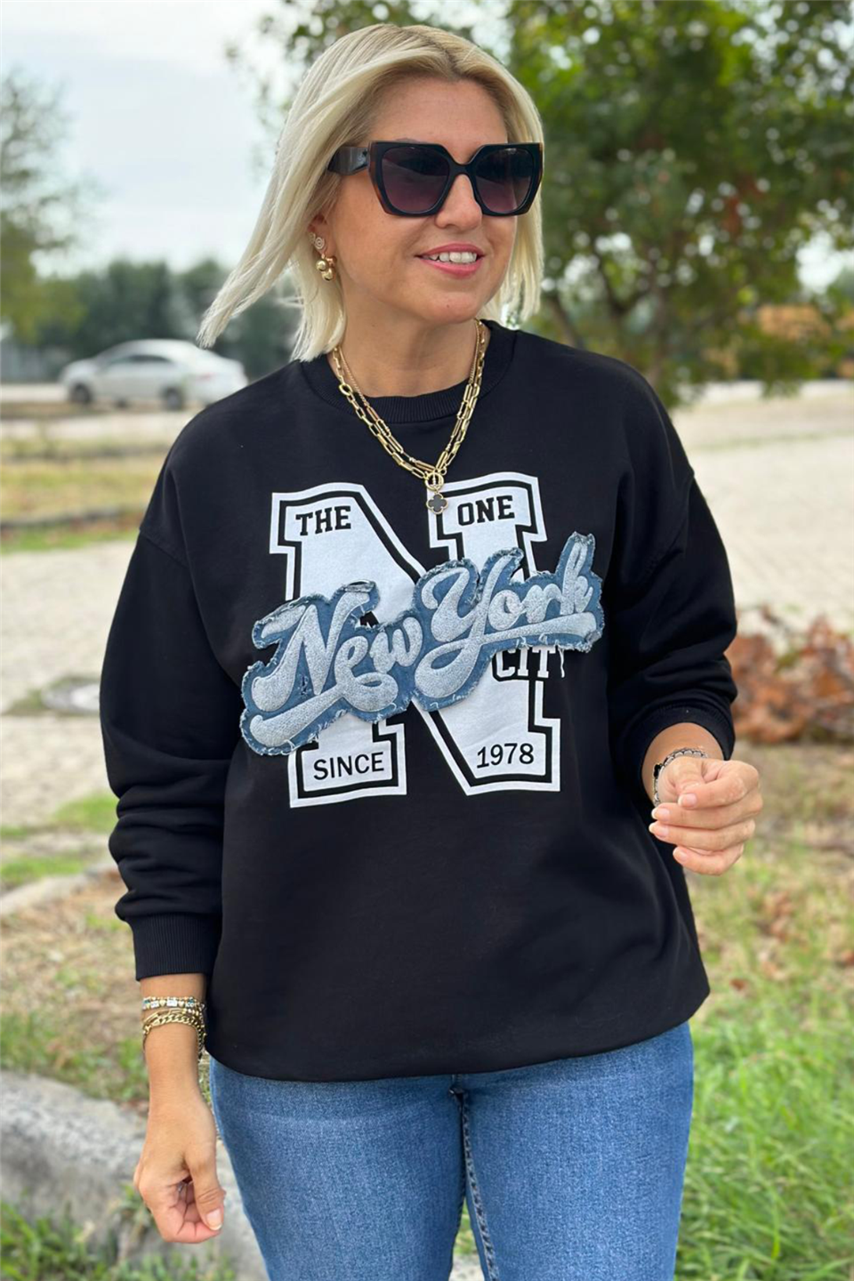 Siyah New York Baskılı Üç İplik SweatshirtUK2250134-SIYAH-S