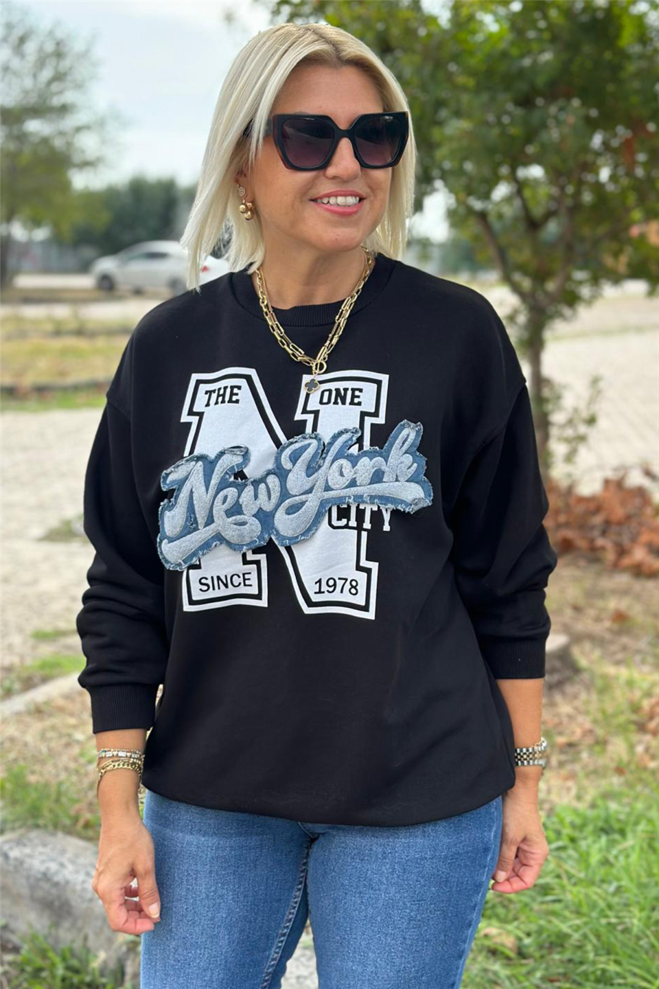 Siyah New York Baskılı Üç İplik SweatshirtUK2250134-SIYAH-S