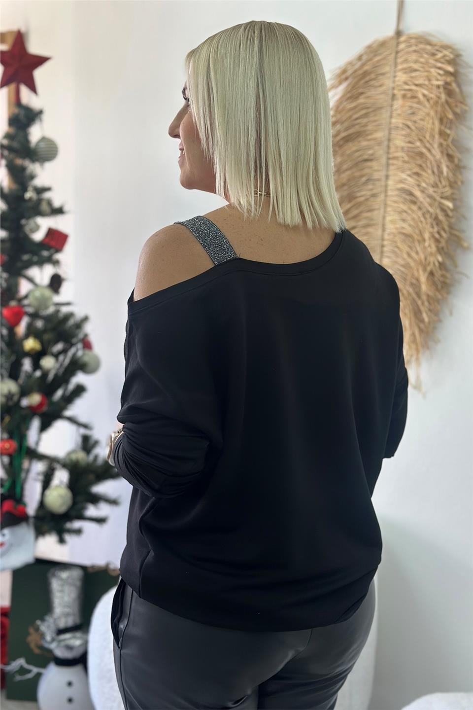 Siyah Omuz Detay Simli Penye BluzUBL2412221-SIYAH-S