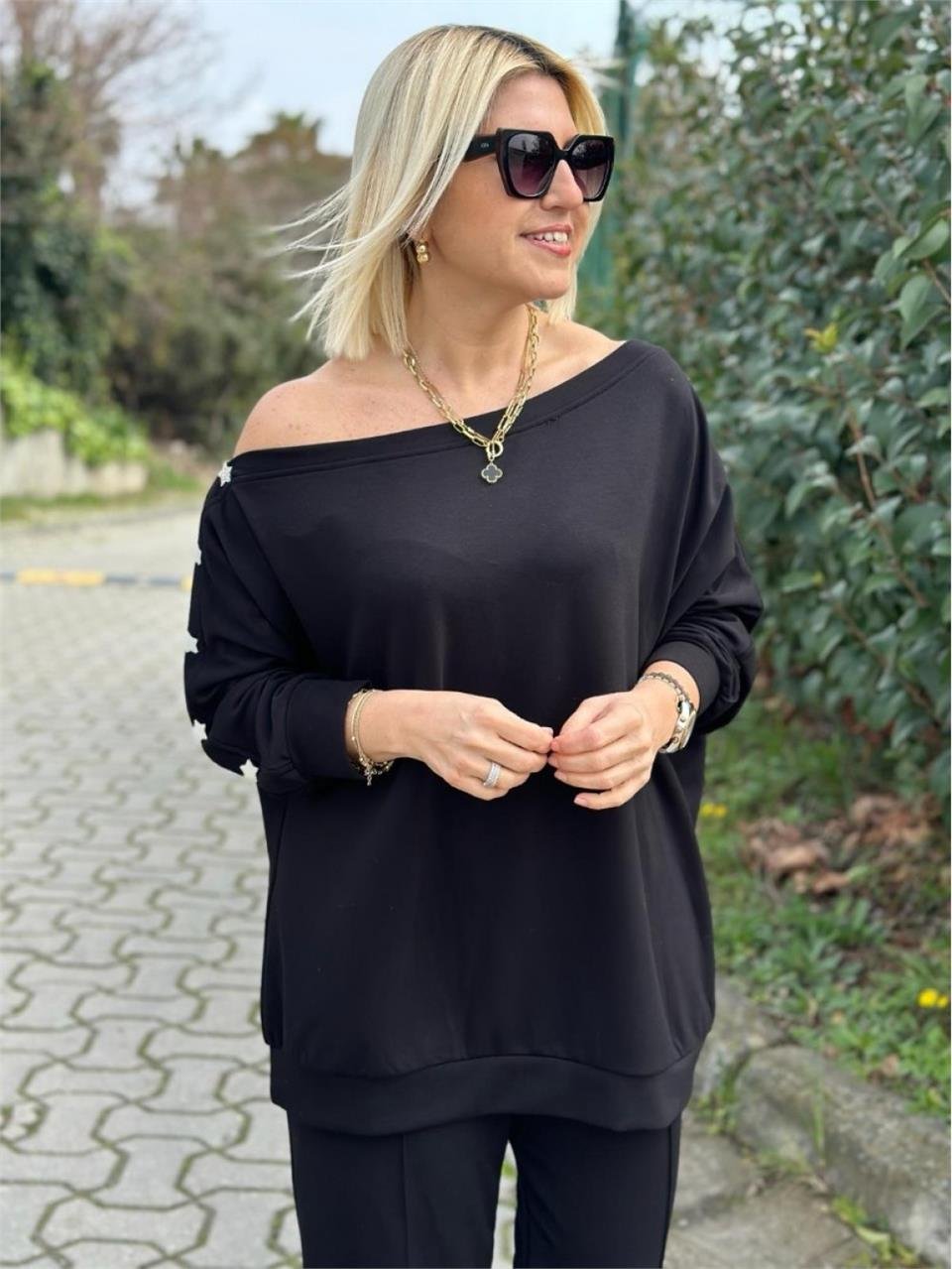 Siyah Omuz Detay Taşlı Viskon Penye Takım UK2260354-Siyah