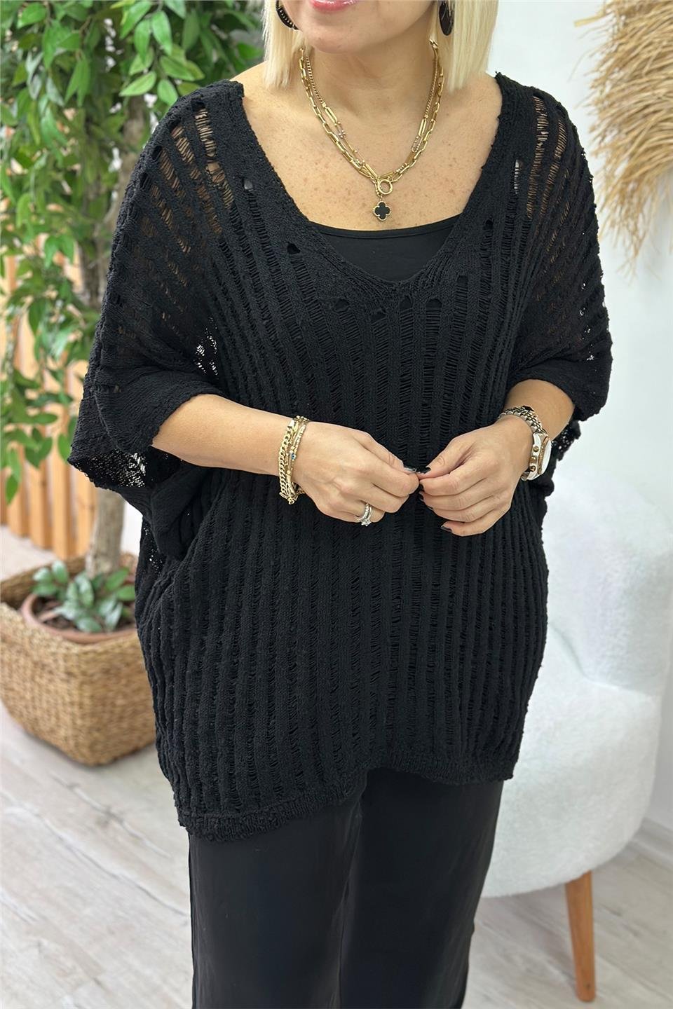 Siyah Ön Arka V Yaka Ajurlu Salaş TrikoUT24110965-SIYAH-STD