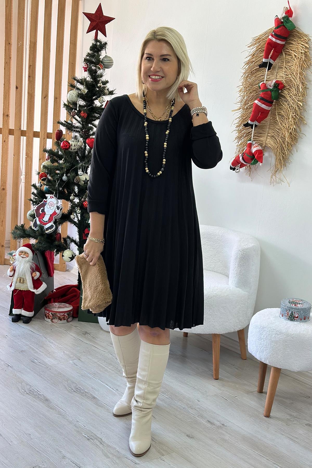 Siyah Pileli Örme Triko Kolyeli ElbiseELB2401210-SIYAH-STD