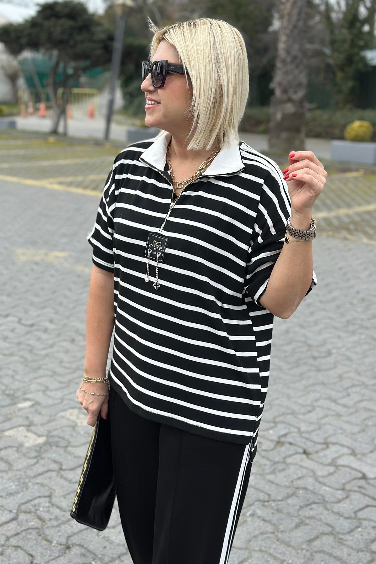 Siyah Polo Yaka Aksesuar Detaylı Çizgili TakımUTK2501152-SIYAH-S