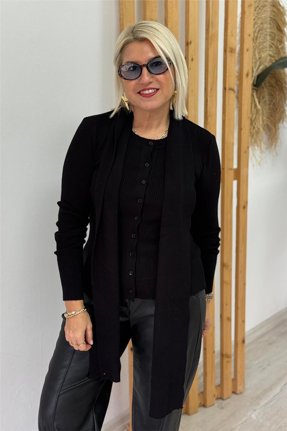 Siyah Şal Yakalı Fitilli Düğmeli TrikoUT24111048-SIYAH-STD
