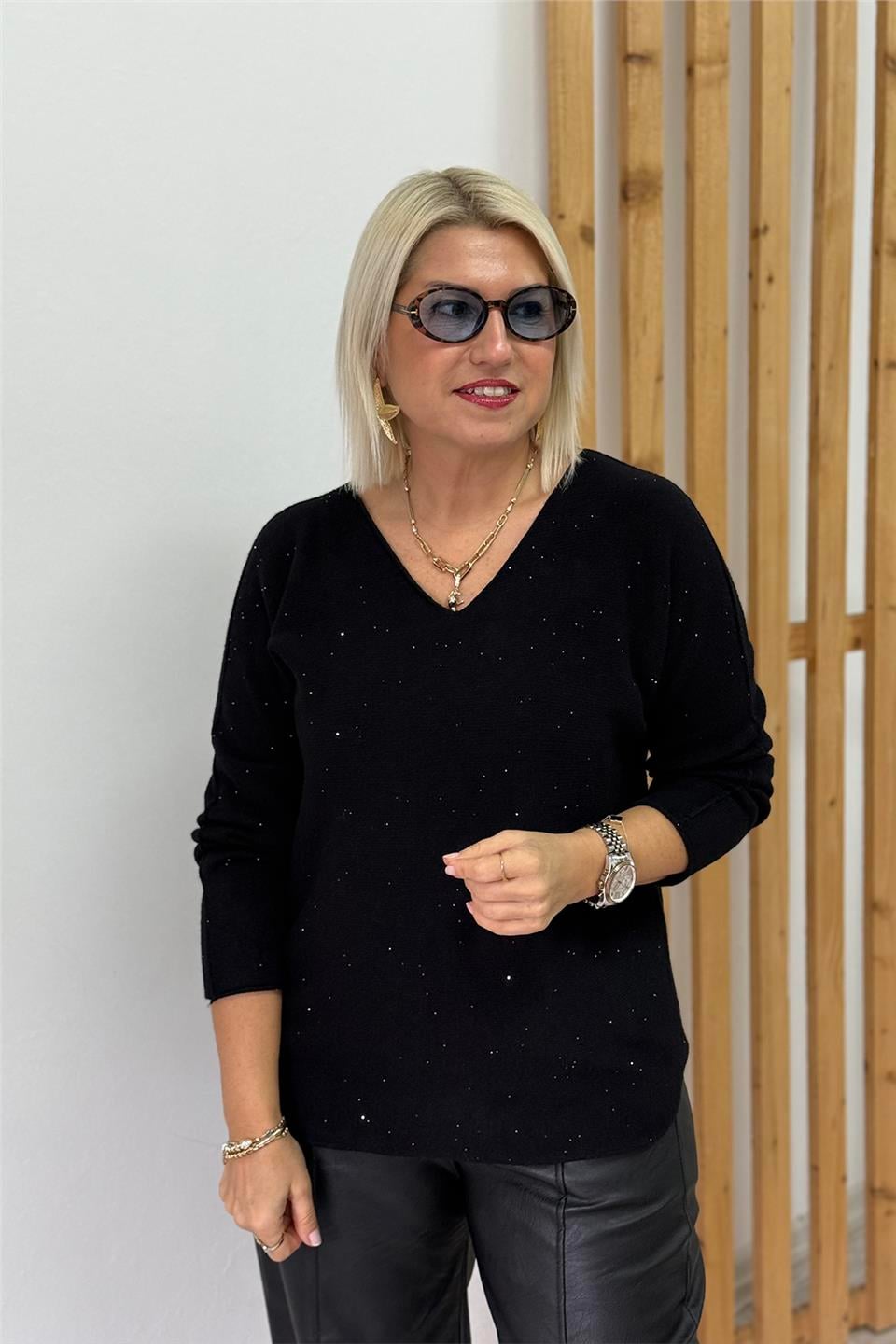 Siyah V Yaka Pullu Uzun Kol İthal TrikoUT24111047-SIYAH-STD