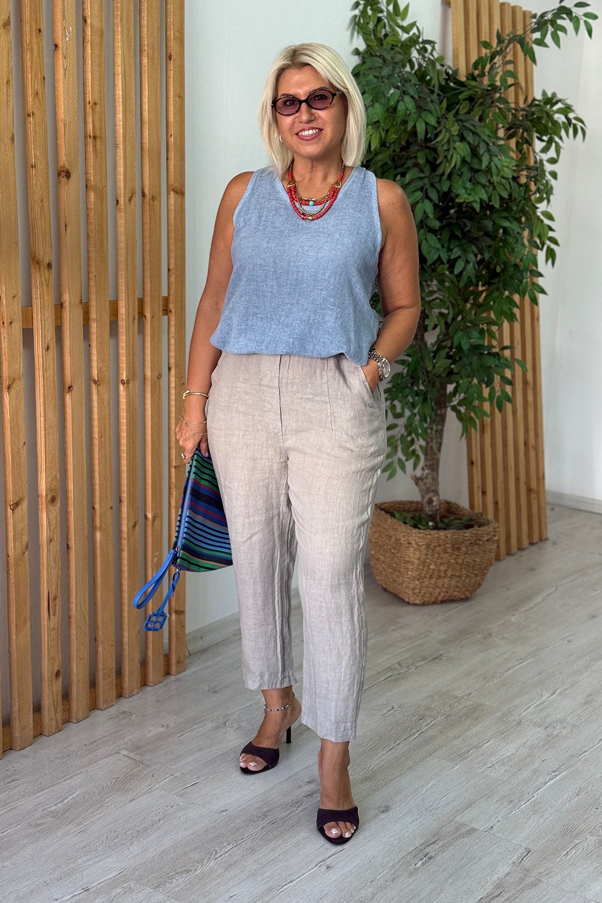 Taş Beli Kemer Detaylı Keten PantolonAK224047-TAS-STD