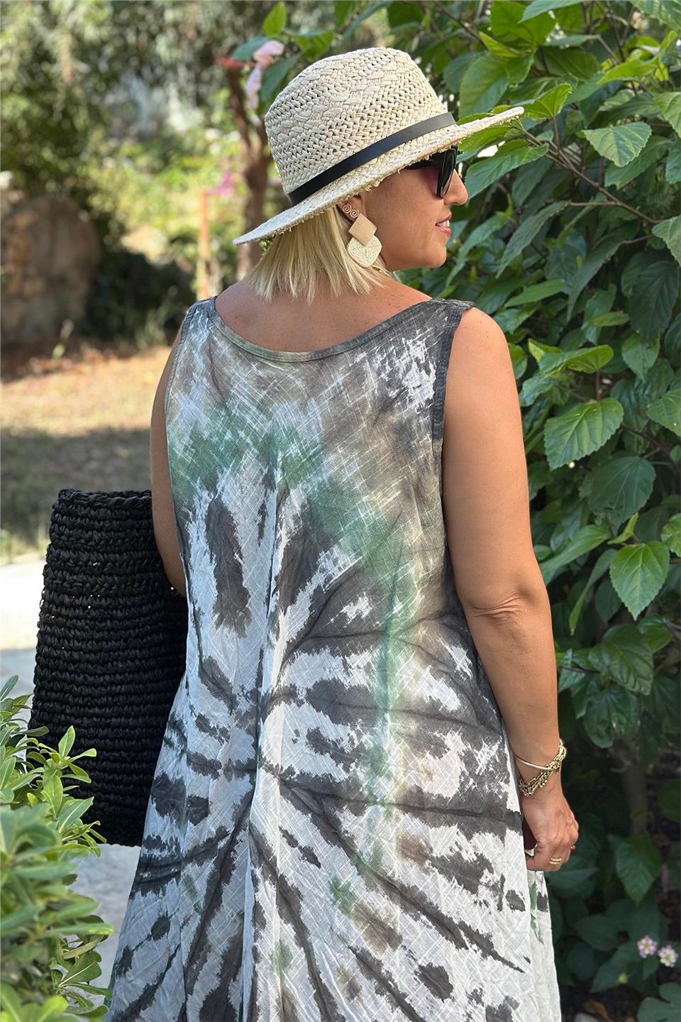 Yeşil Batik Spiral Desen Kolsuz Pamuk ElbiseELB2401310-YESIL-STD