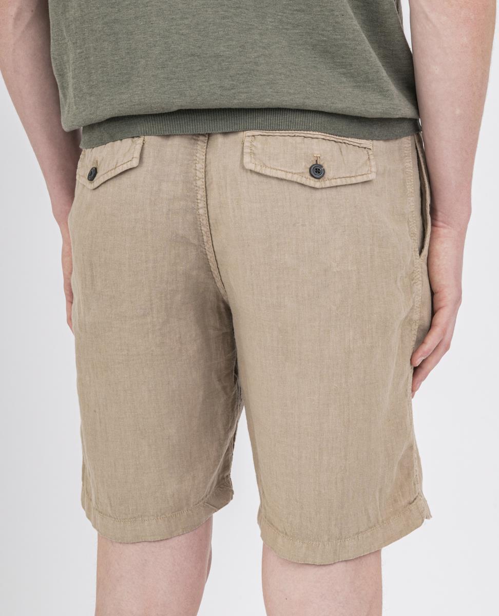 bermudas-62ebbd.jpg