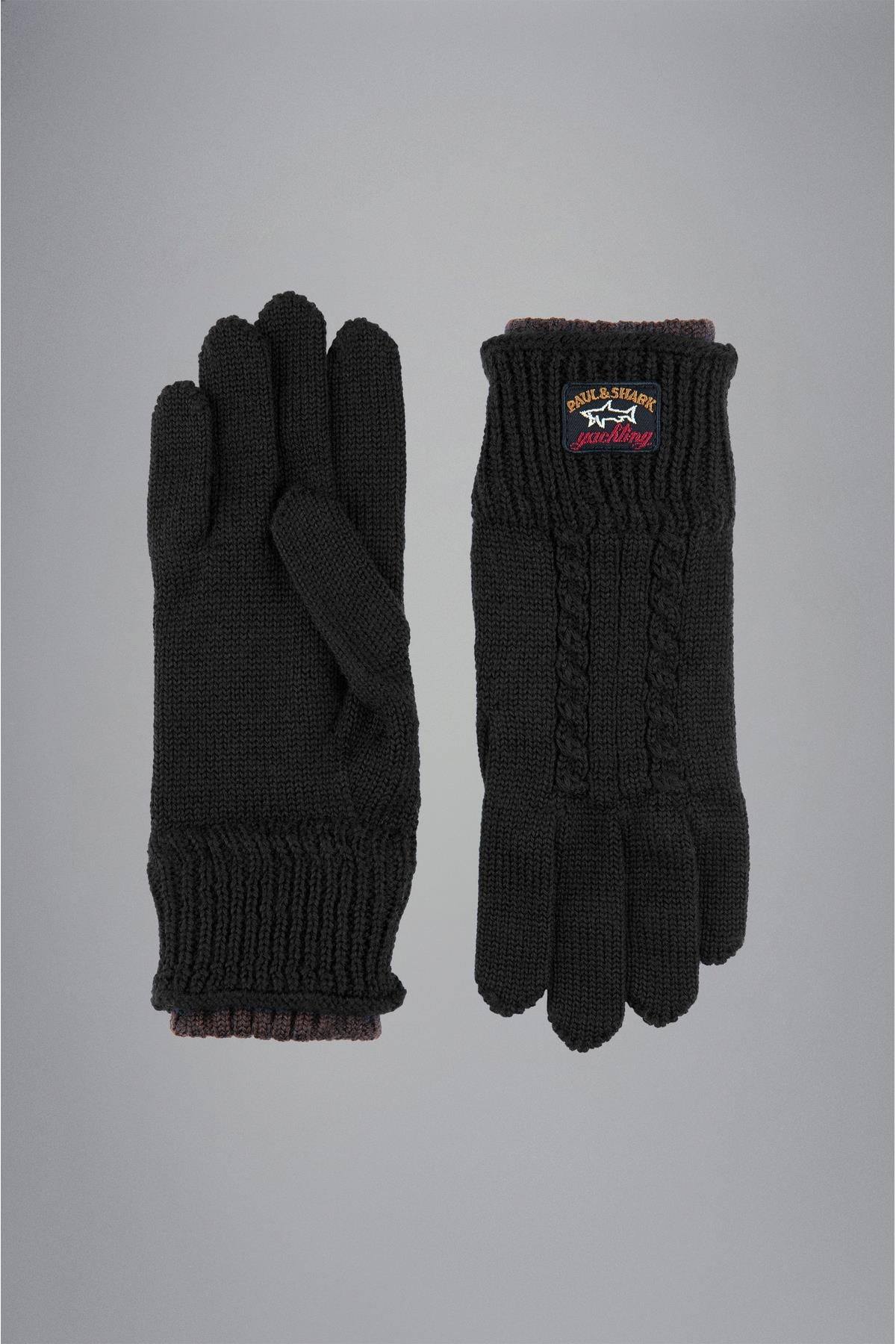 cable-knit-gloves-c.w-d9dbe5.jpg