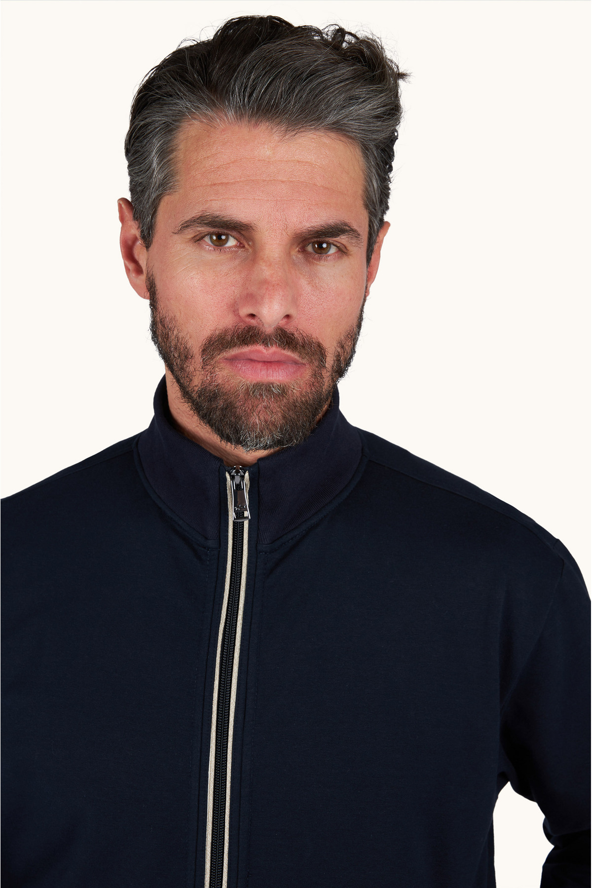 cotton-lyocell-zipped-sweatshirtdis-gi-4a357e.jpg