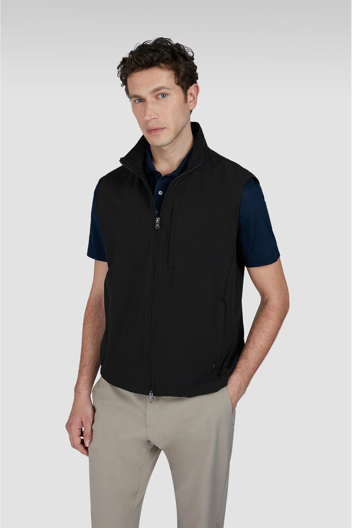 gilet-dynamic-stretch-23f-b1.jpg