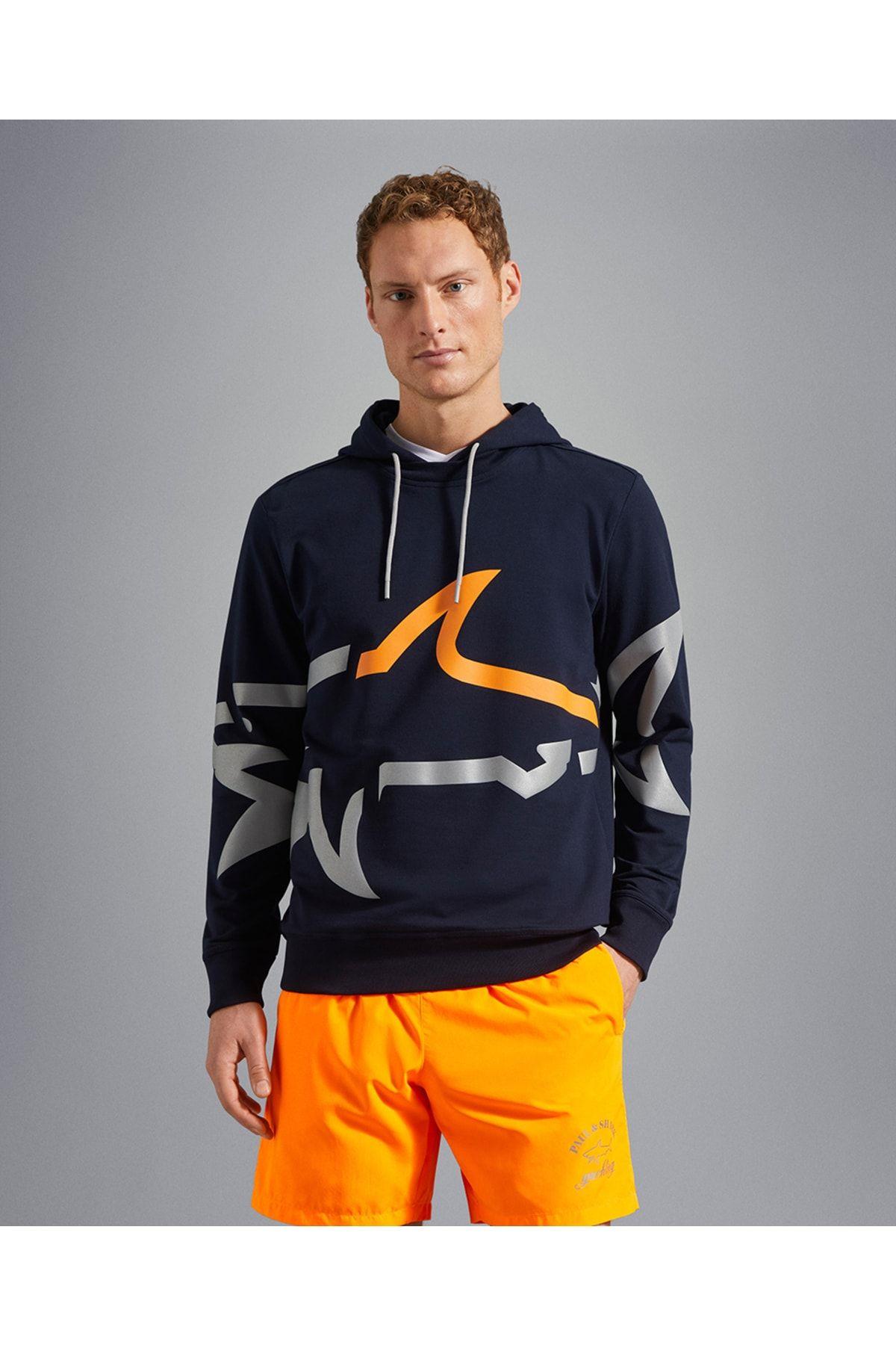 hooded-sweatshirt-7c3f25.jpg