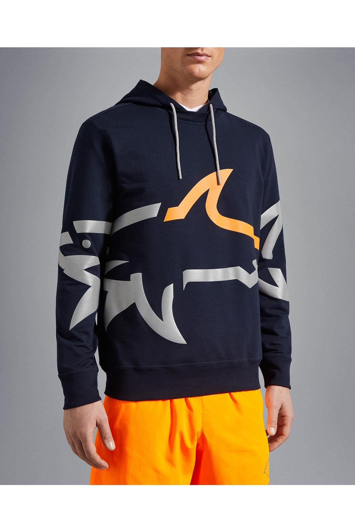 hooded-sweatshirt-d71df7.jpg