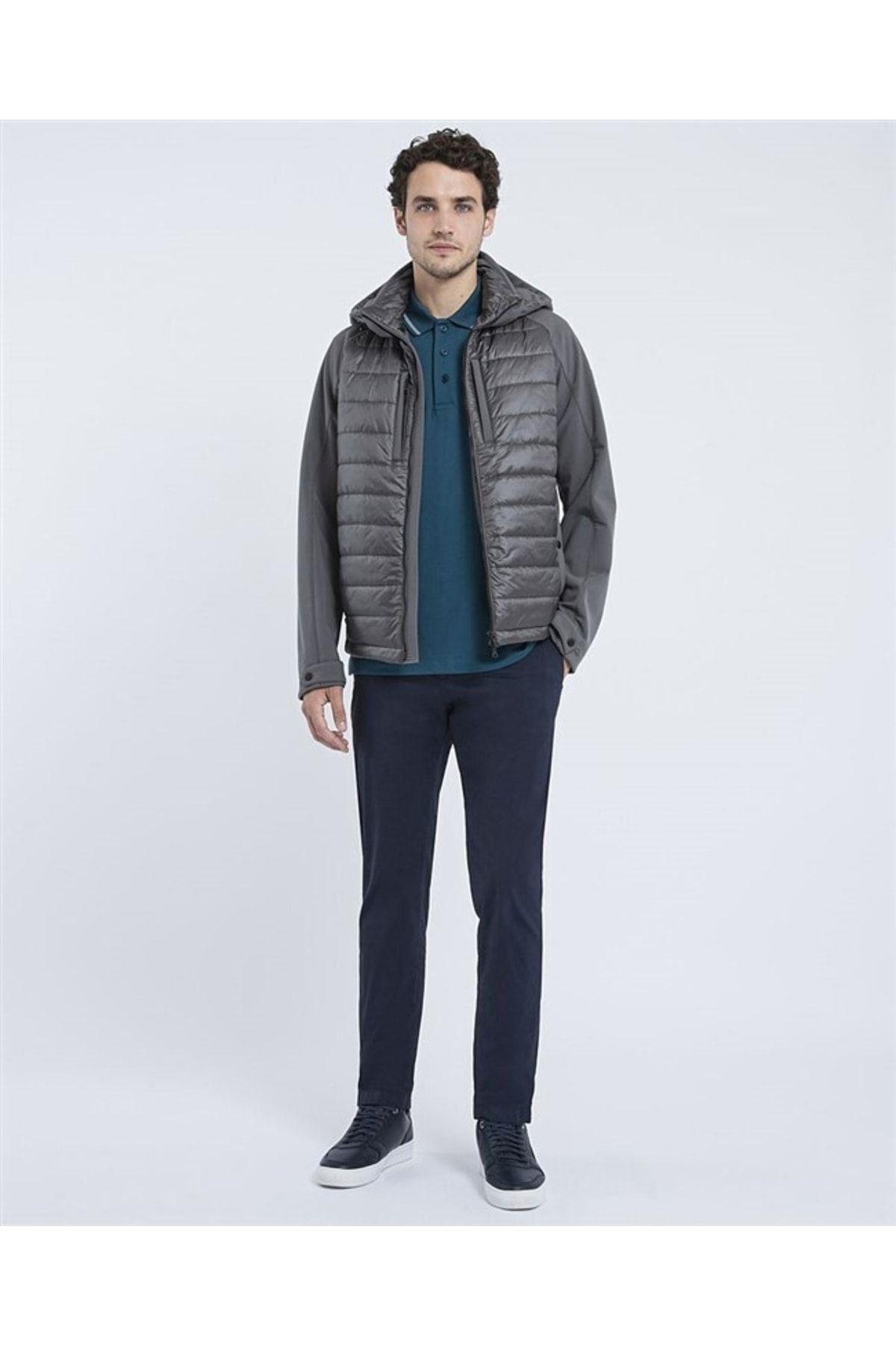 hybrid-jacket-273816.jpg