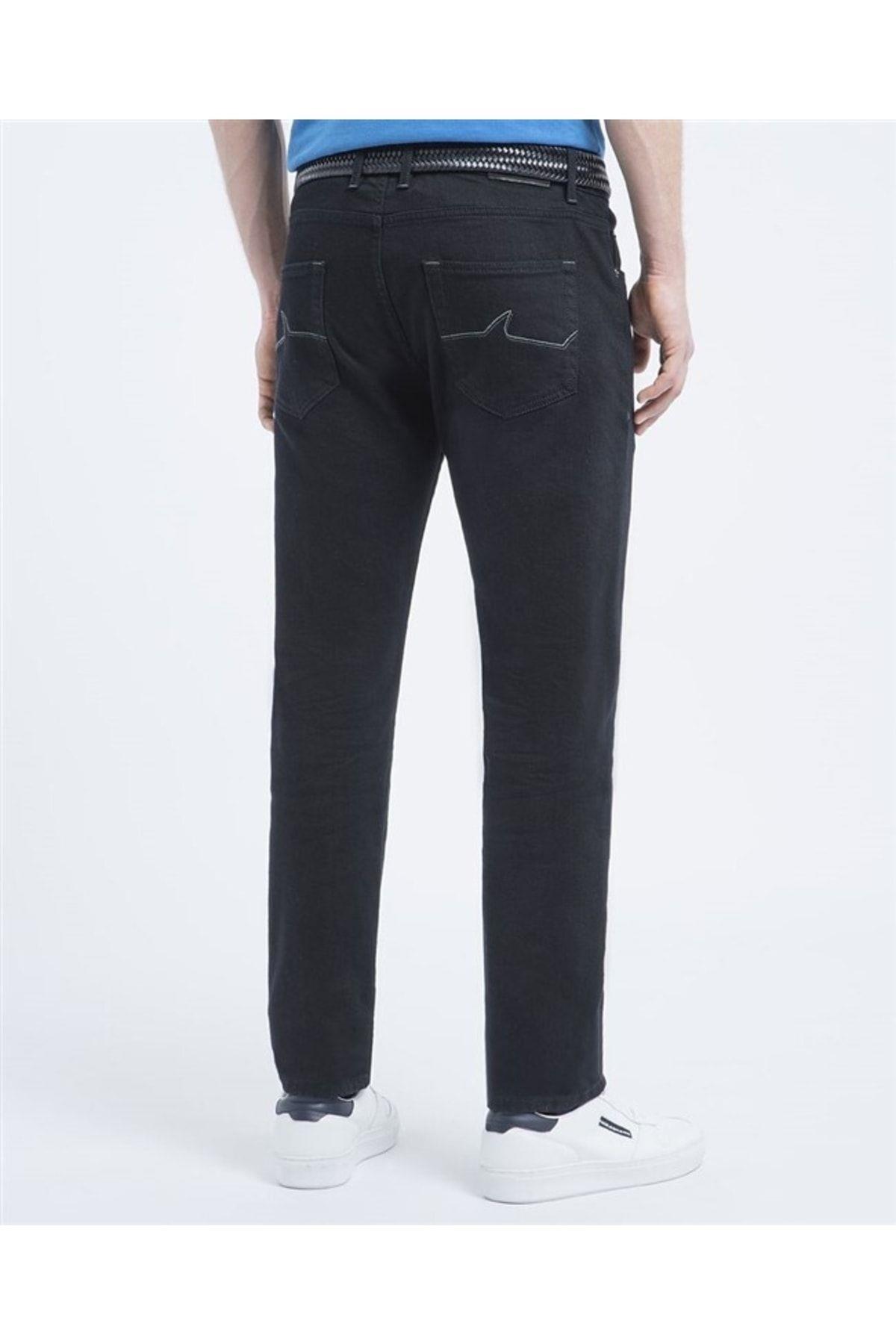jeans-black-rivet-5-tasch-7bfbb7.jpg