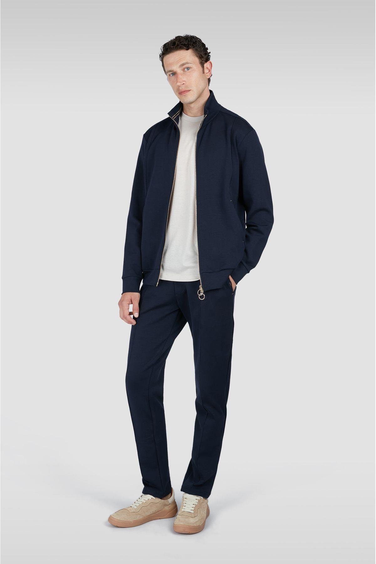 jogging-suit--b0d2-.jpg