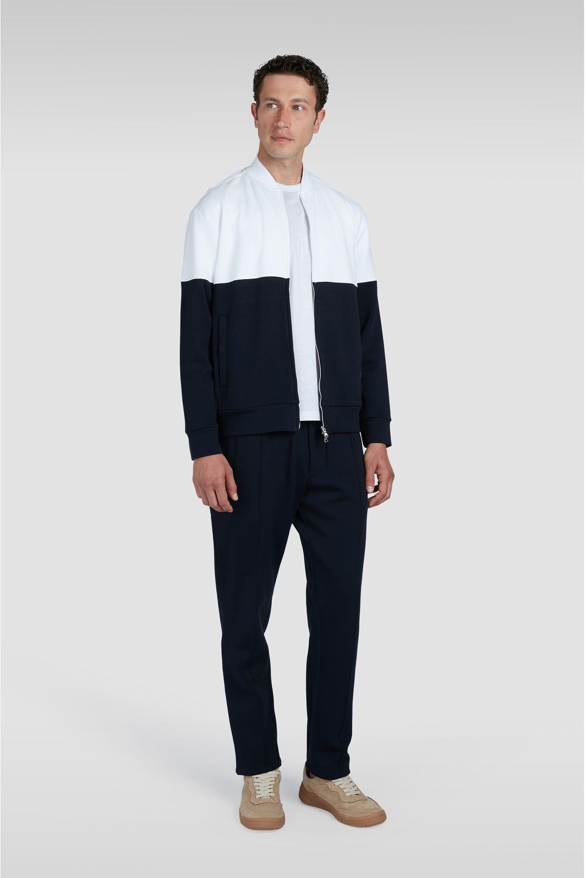 jogging-suit-63-44a.jpg