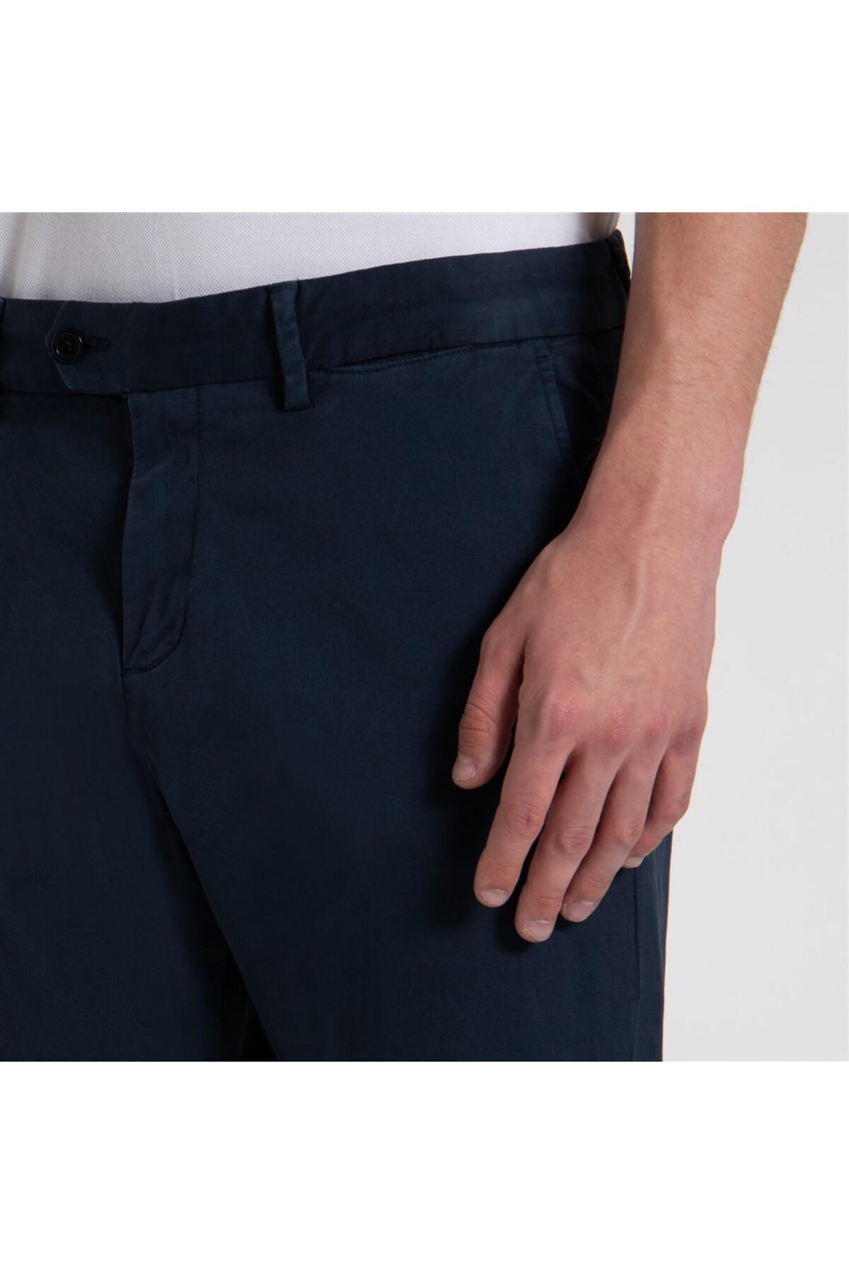 mans-trousersalt-giyimpaulshark-e1d47d.jpg