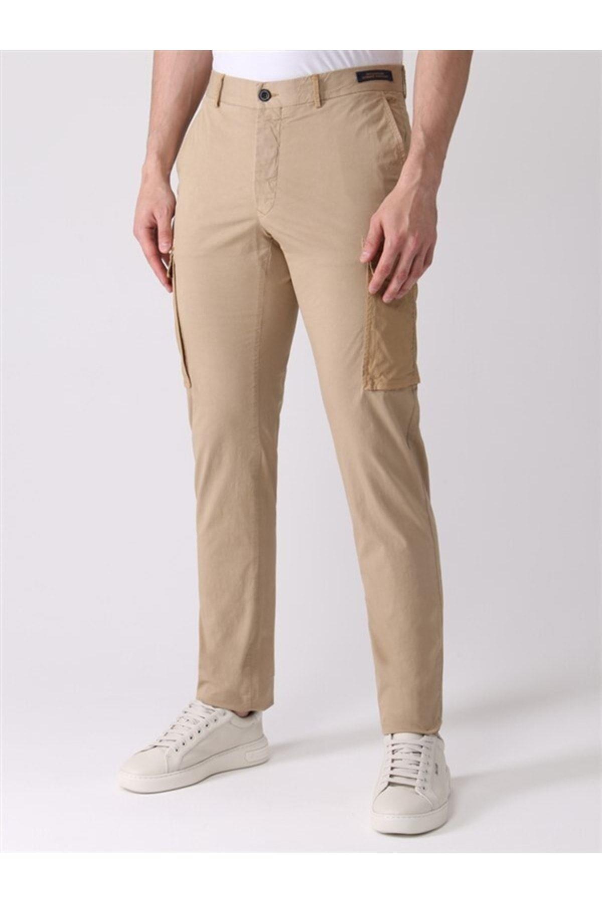 mens-cargo-trousers-cf5e8b.jpg
