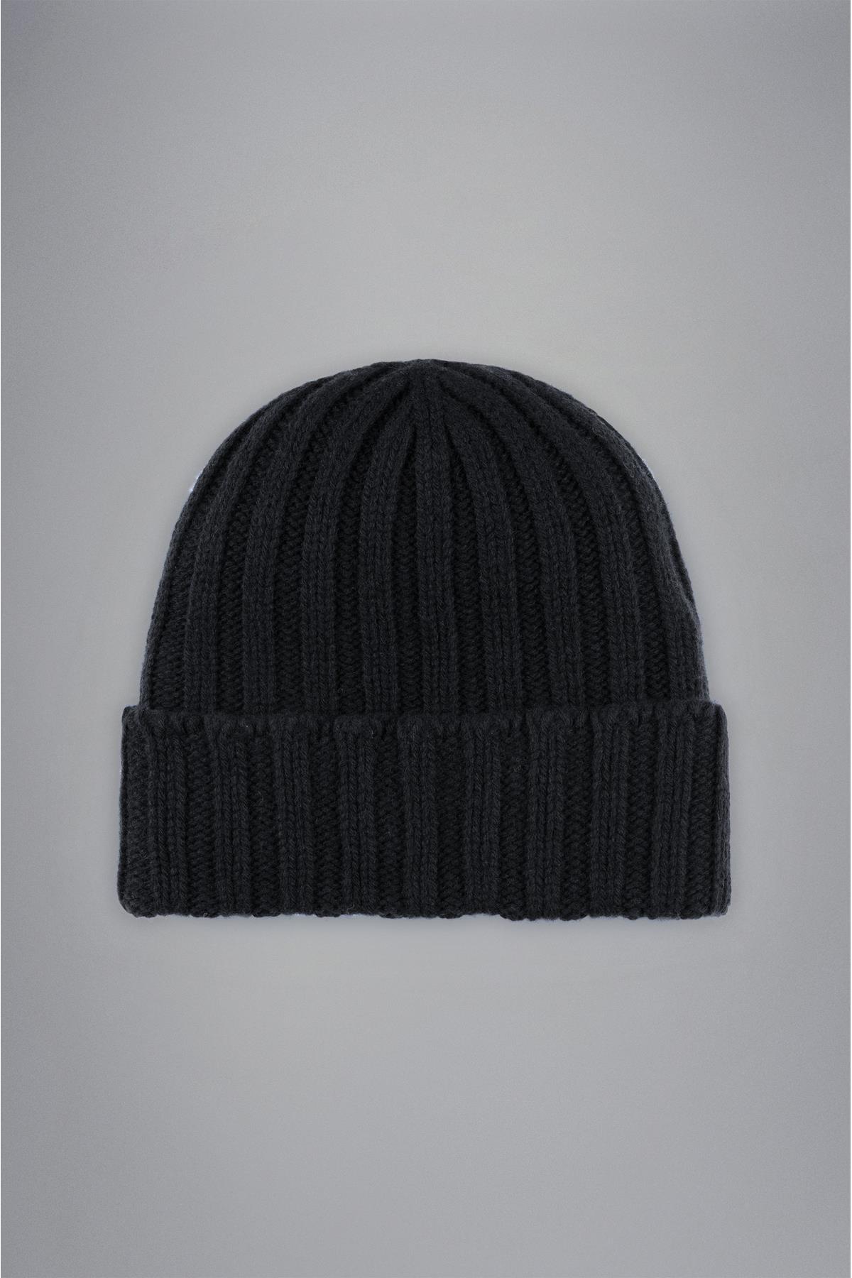 mens-knitted-cap-c.w-b-e2e6.jpg