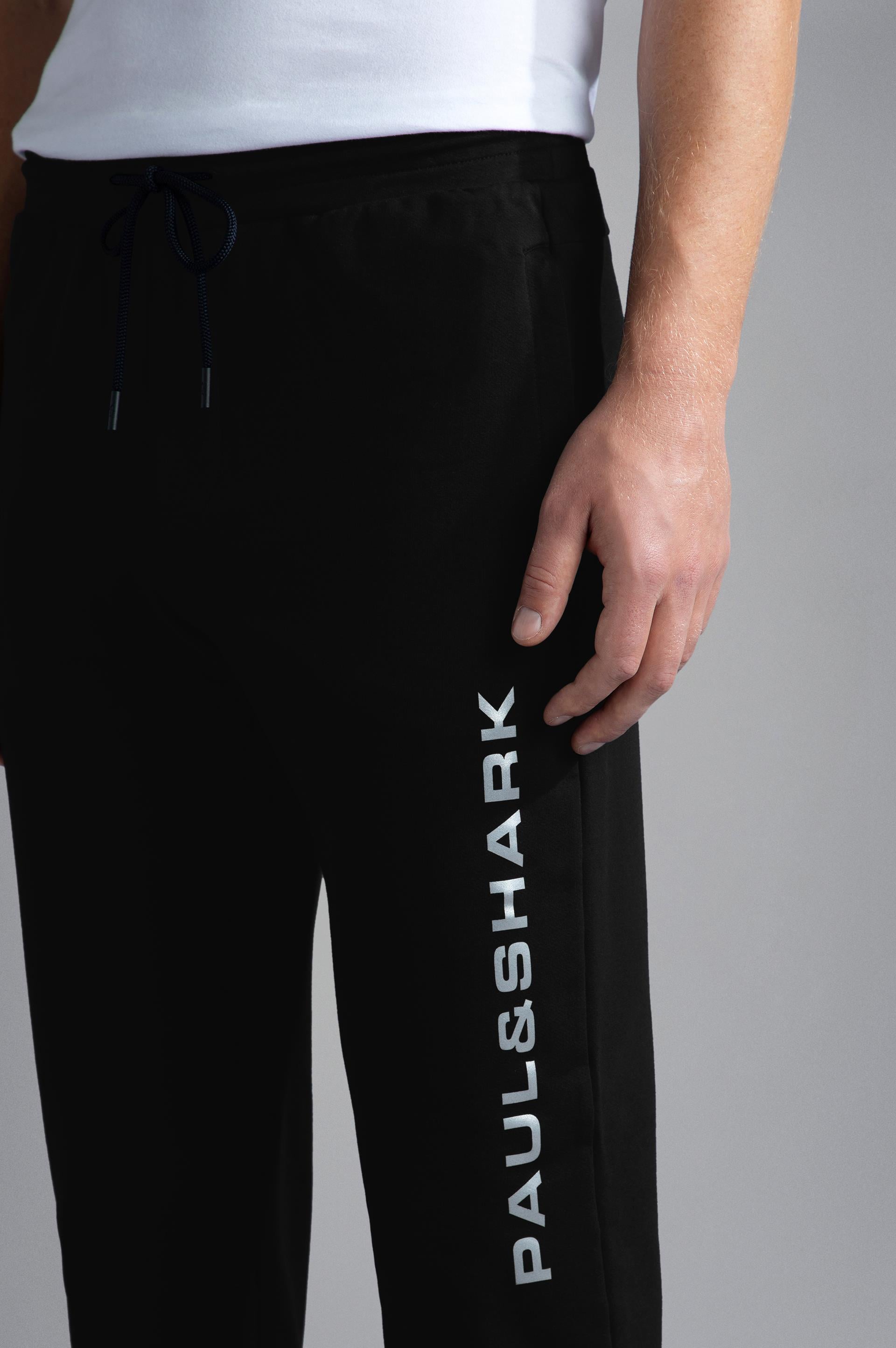 mens-knitted-jogging-trousers--7c852.jpg