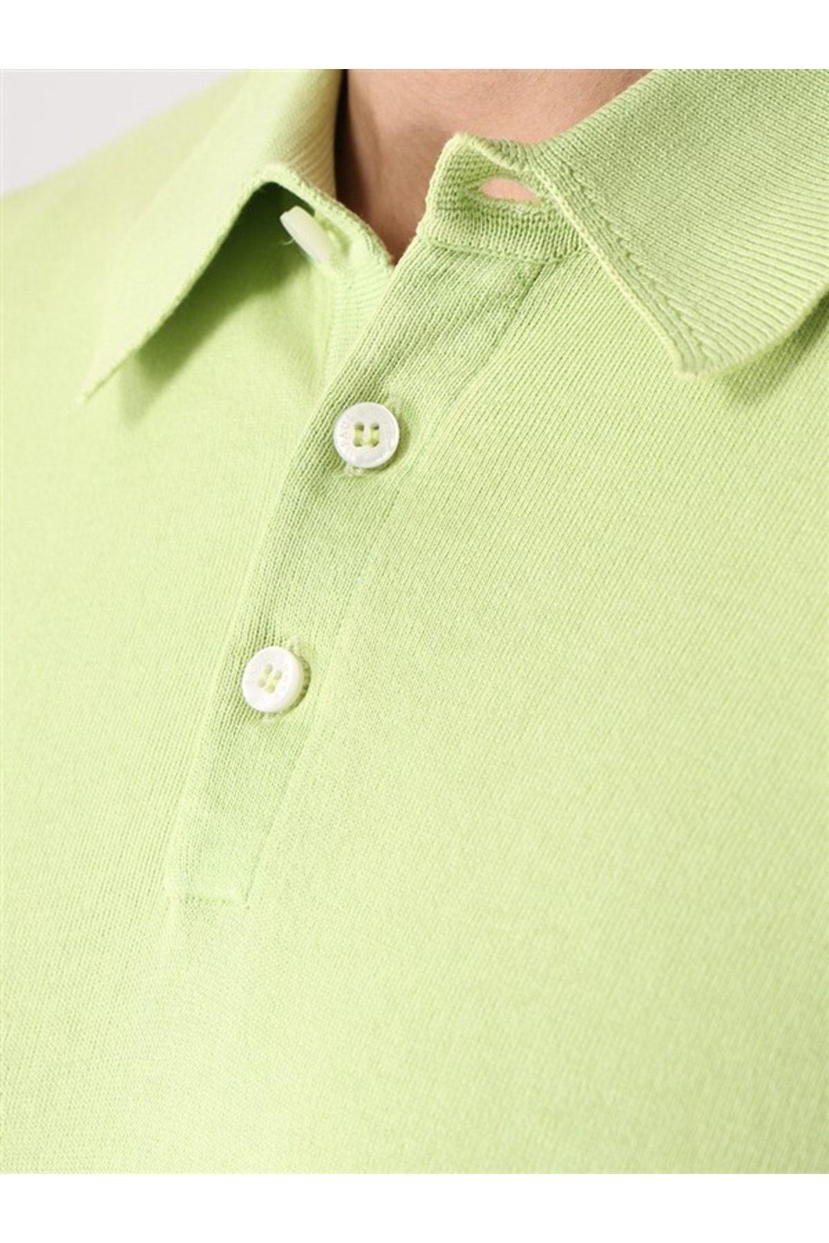 mens-knitted-poloshirt-c.w-e9-3ea.jpg