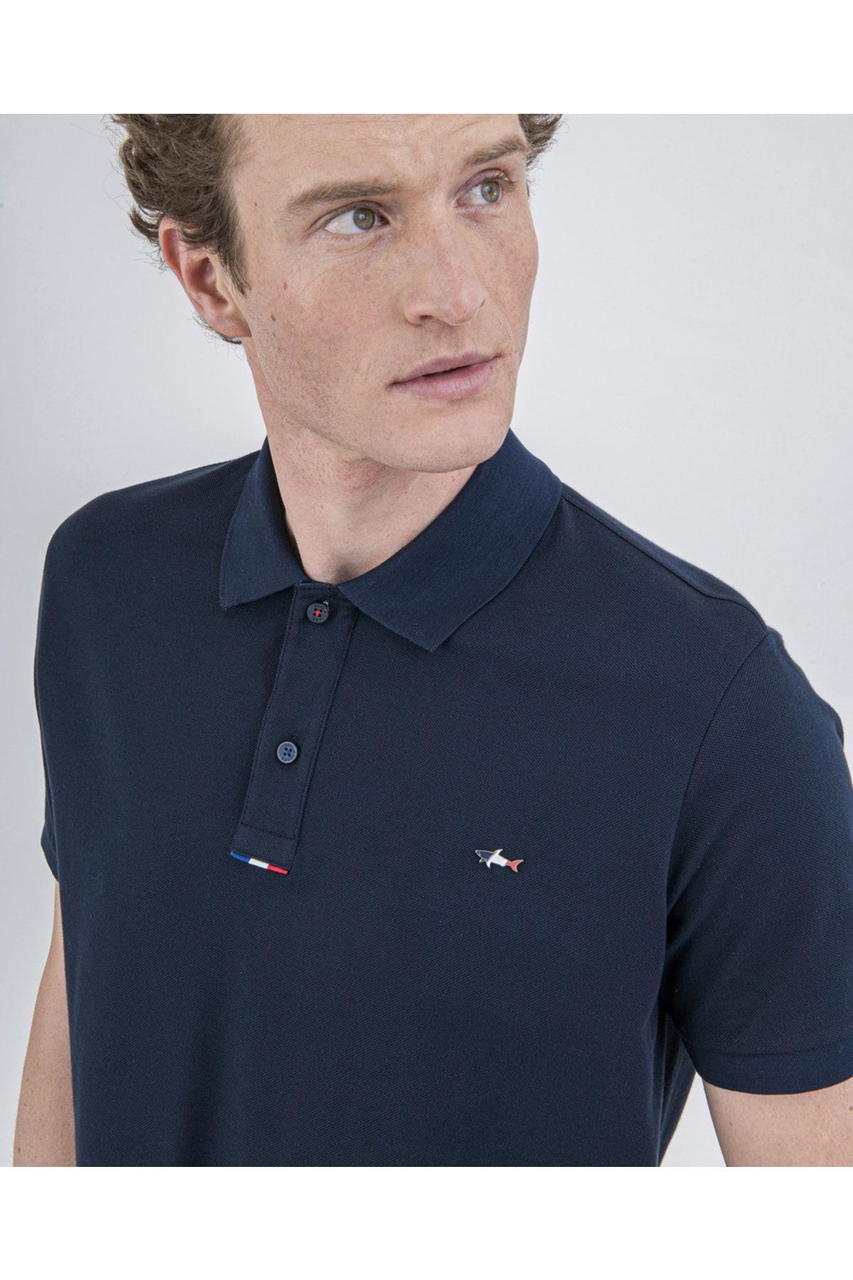 mens-knitted-poloshirt-e637ef.jpg