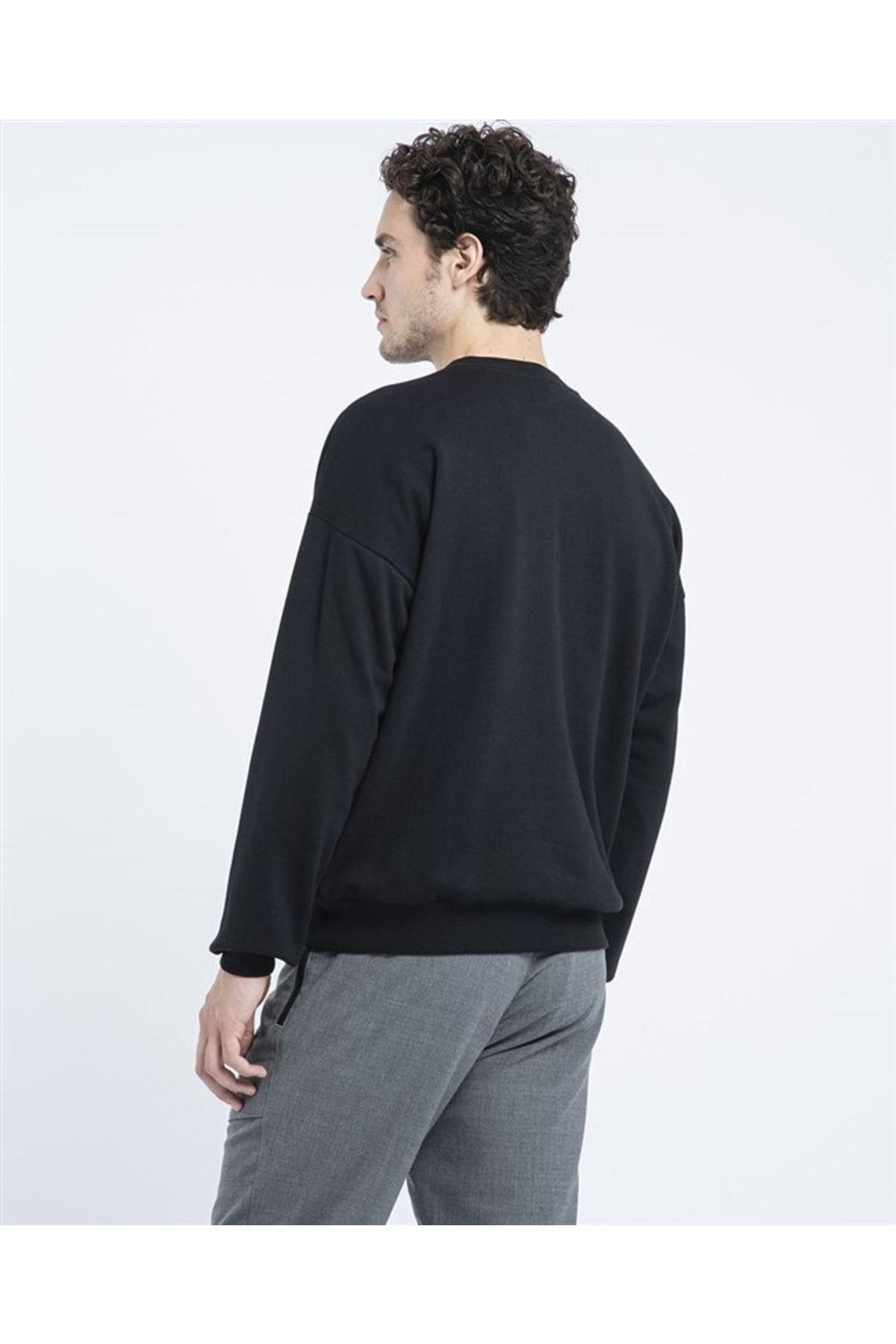 mens-knitted-sweatshirt-c.w-3-8580.jpg