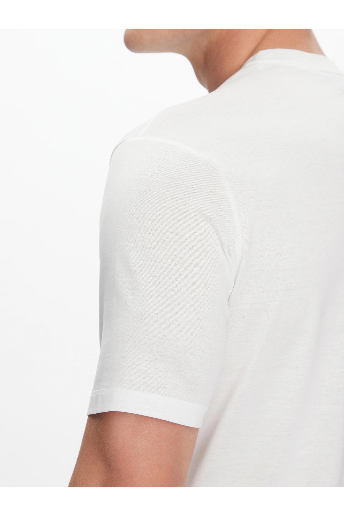 mens-knitted-t-shirt-c.w-9-4e87.jpg