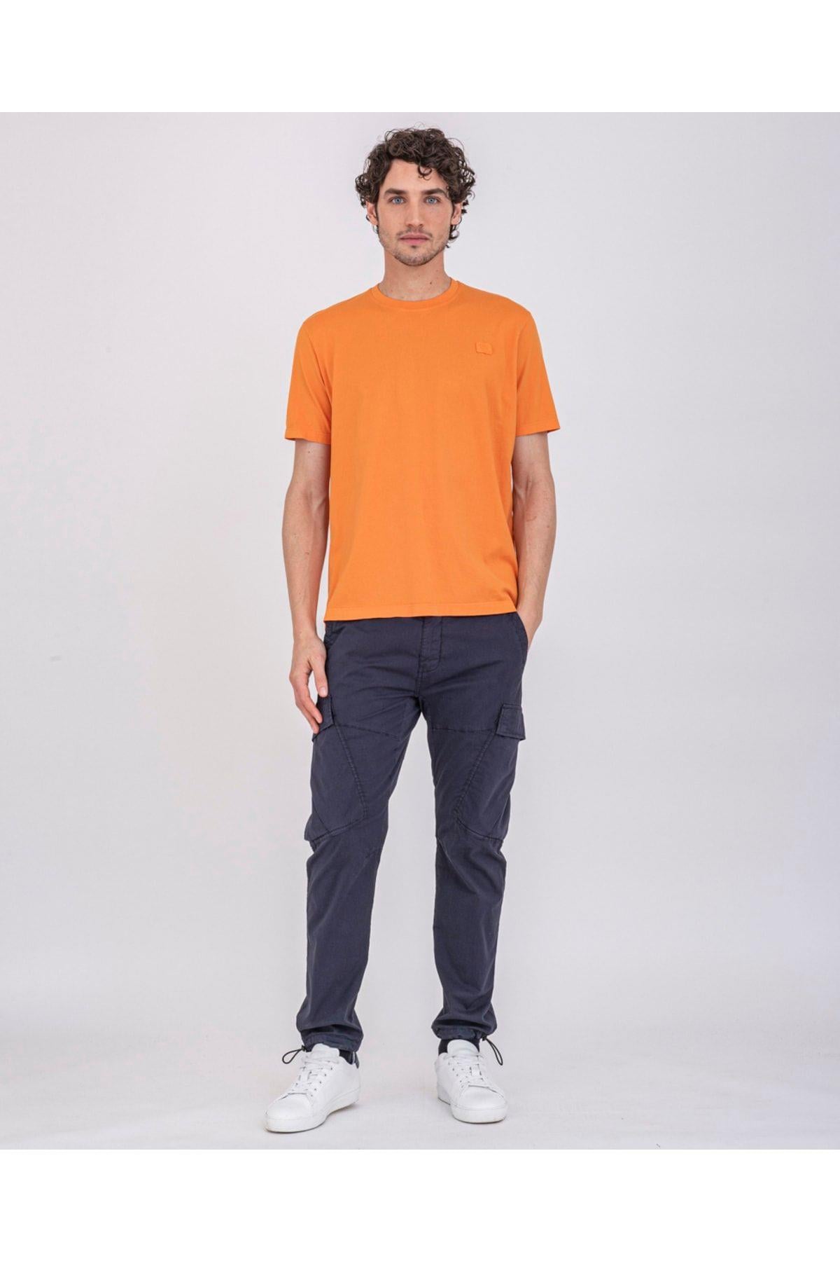 mens-knitted-t-shirt-c.w-e154b6.jpg