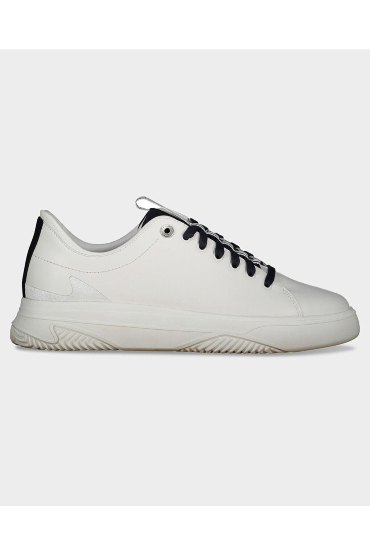 mens-leather-sneakers-779e61.jpg