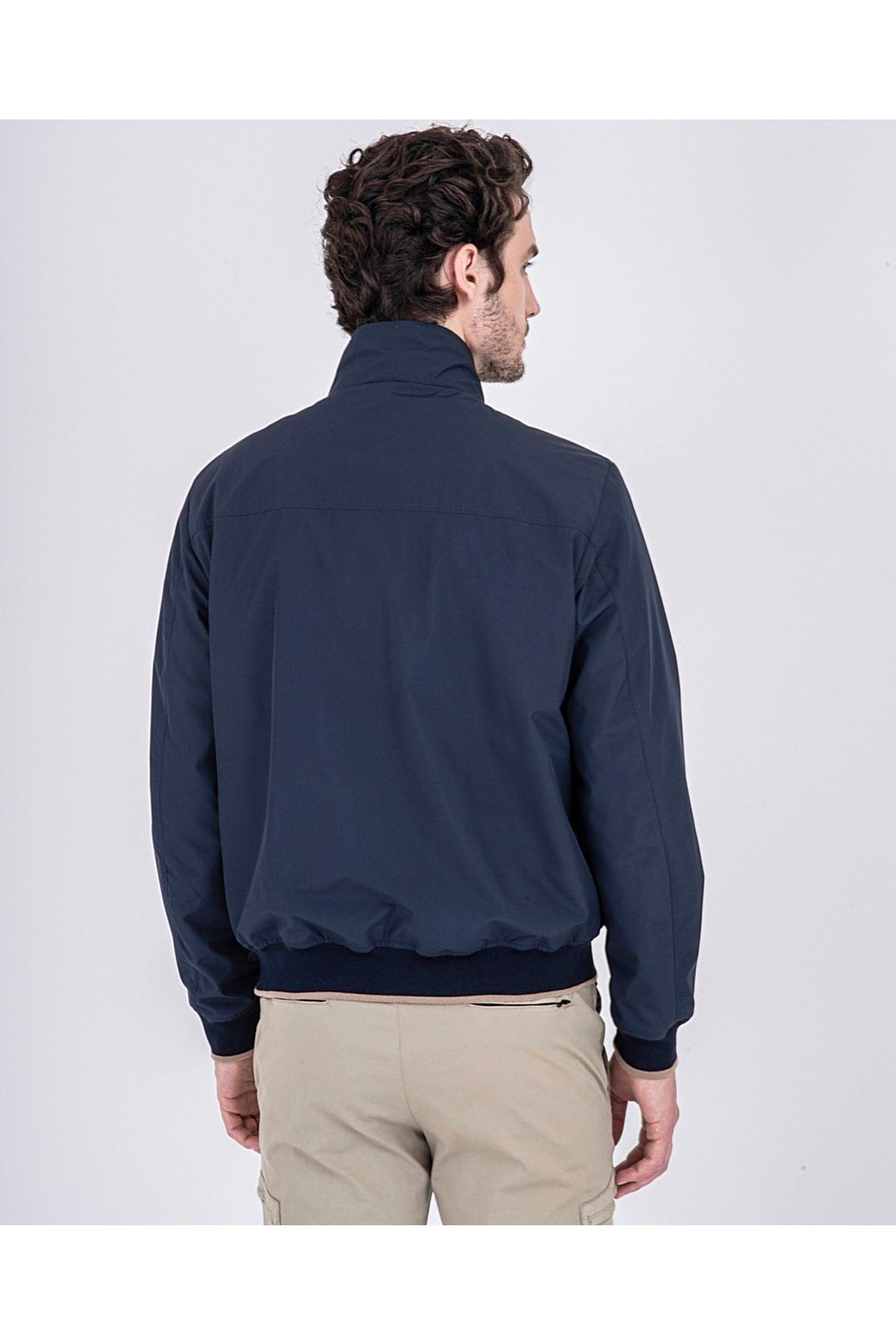 mens-typhoon-jacket-c.w-0dd-ba.jpg