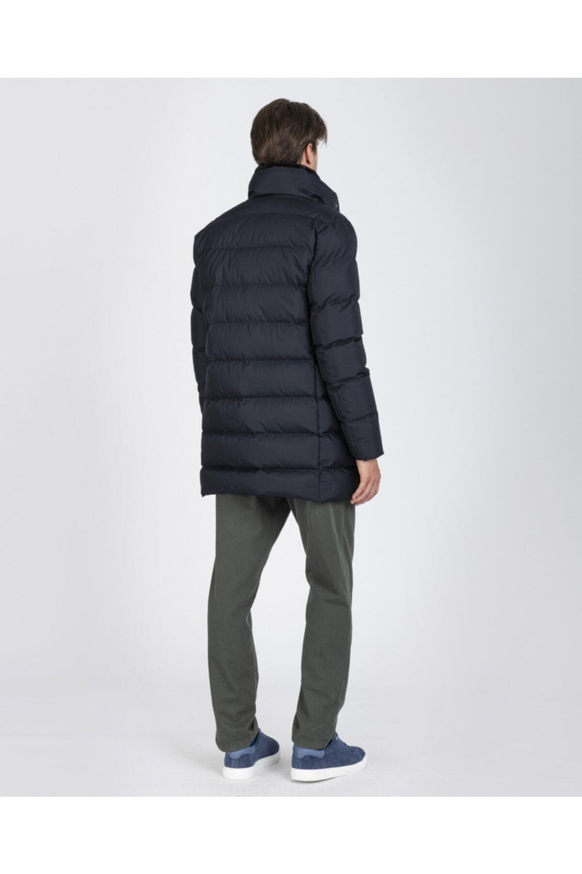 mens-typhoon-jacket-c.w-4f2f-b.jpg