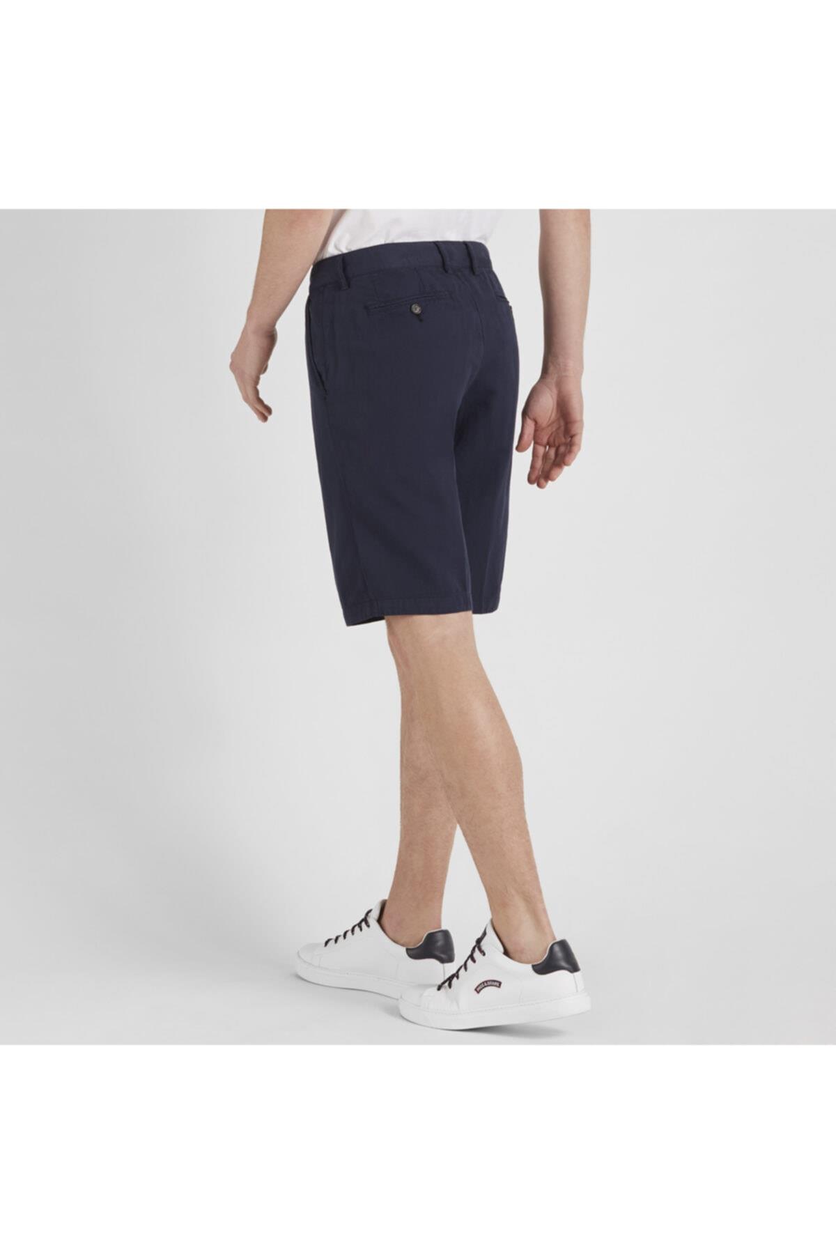 mens-woven-bermudas-c.w-4-a63c.jpg