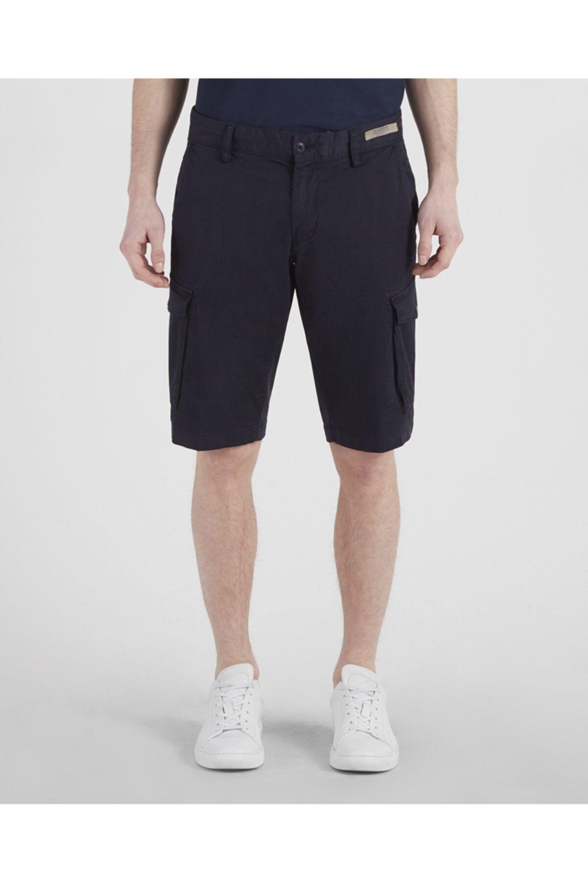 mens-woven-bermudas-cfb8-4.jpg