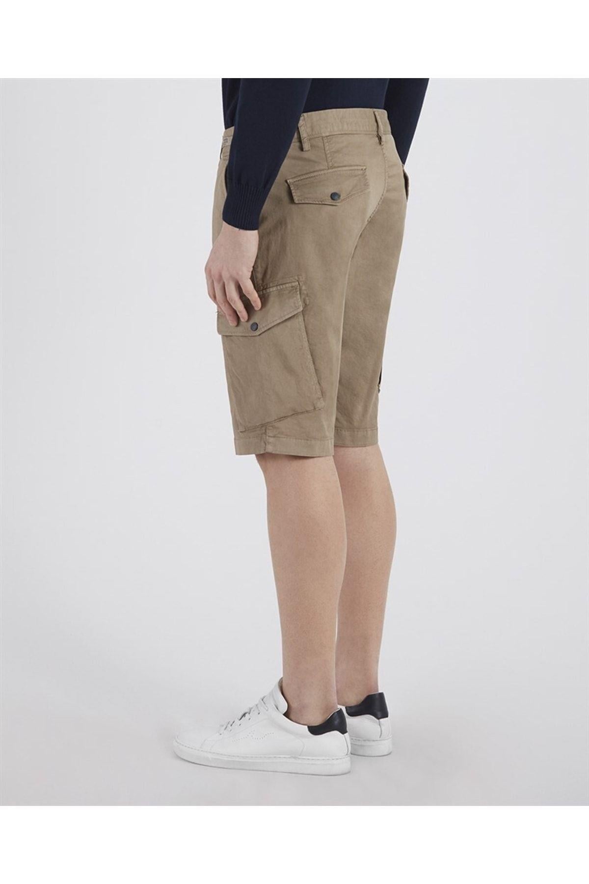 mens-woven-bermudas-fb828-.jpg