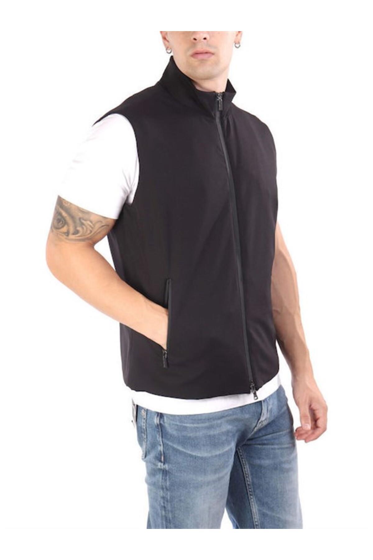 mens-woven-gilet-dynamic-stretchdis-gi-7d5fdd.jpg