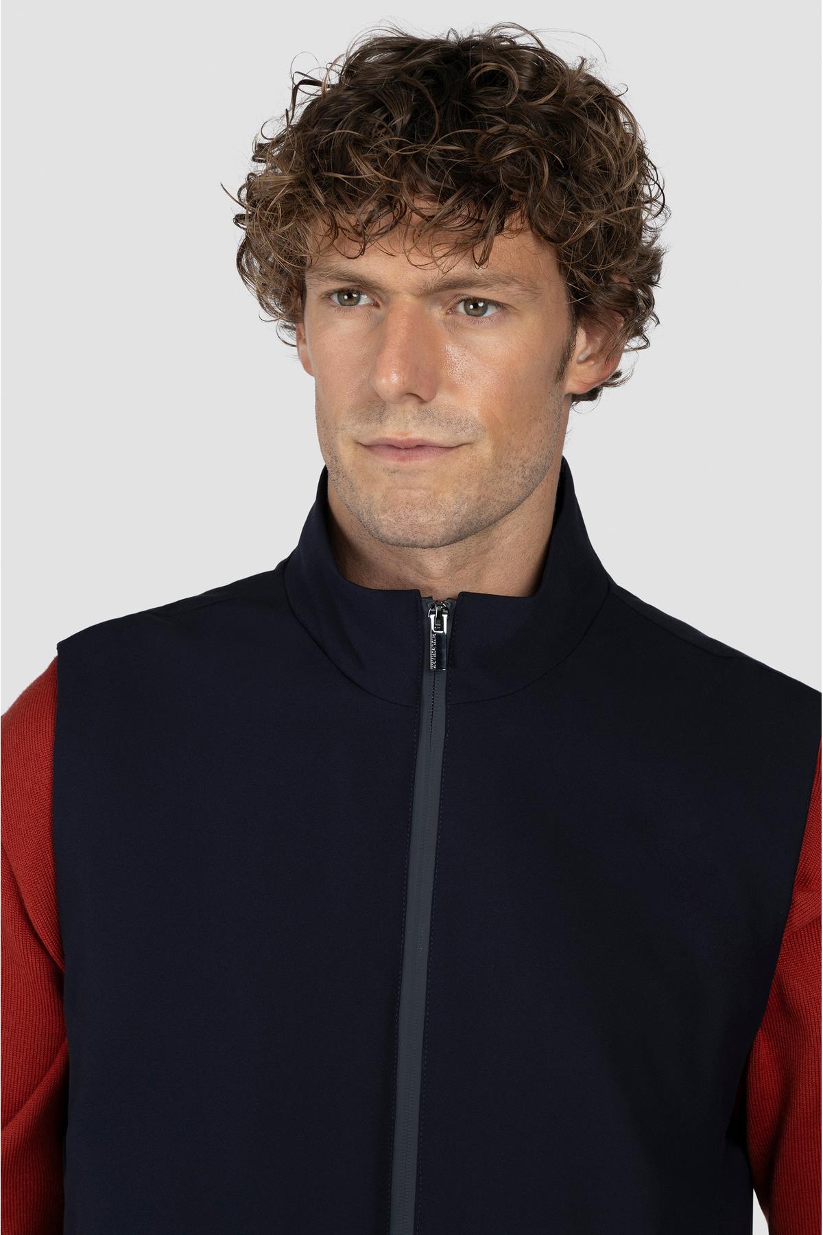 mens-woven-gilet-dynamic-stretchdis-gi-9d136a.jpg